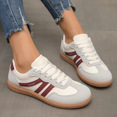 Clara™ – Zeitlose Orthopädische Sneaker