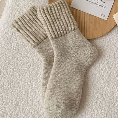 EverWarm™ – Premium Gemütliche Mittel lange Wollsocken