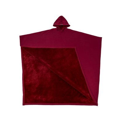 HearthHug™ – Weiche Kapuzendecke