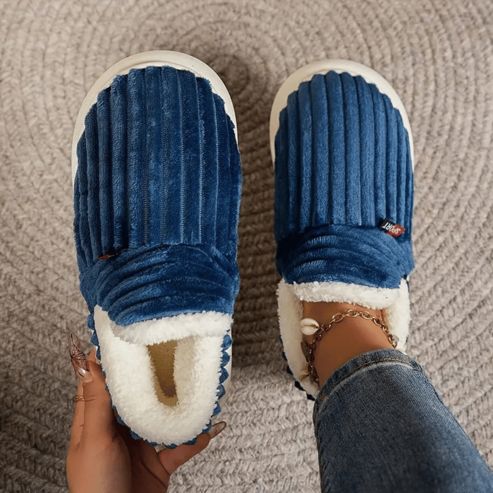ThermaCloud™ – Wolkenweiche Unisex Hausschuhe