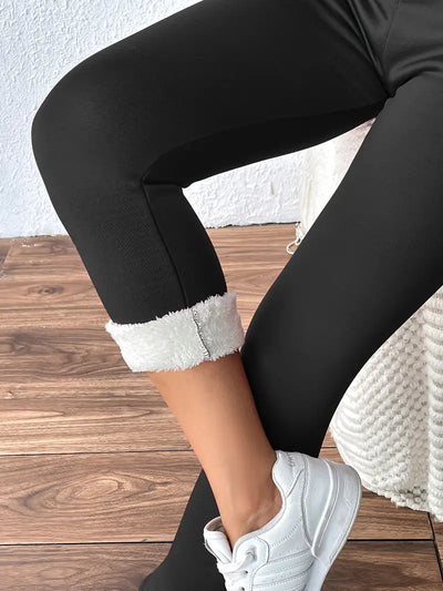 Adela™ – Leichte Thermo-Formhose für Damen
