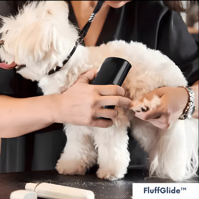 FluffGlide™ – Sanfte Anti-Zug Pflegebürste für Haustiere
