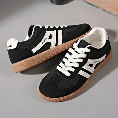 Clara™ – Zeitlose Orthopädische Sneaker