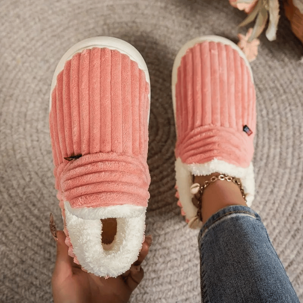ThermaCloud™ – Wolkenweiche Unisex Hausschuhe