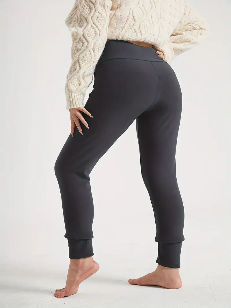 Adela™ – Leichte Thermo-Formhose für Damen