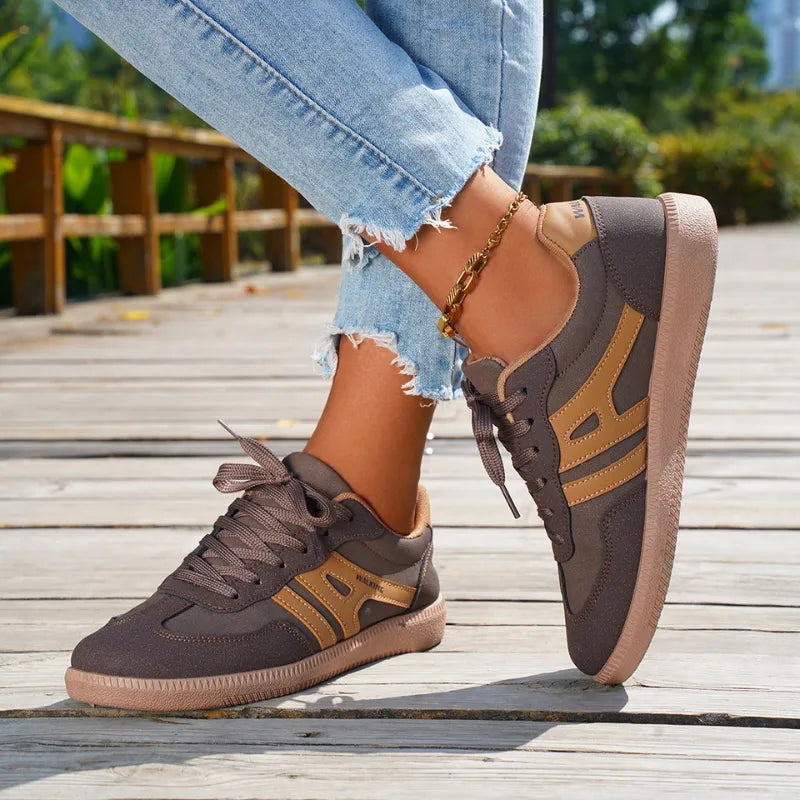 Clara™ – Zeitlose Orthopädische Sneaker