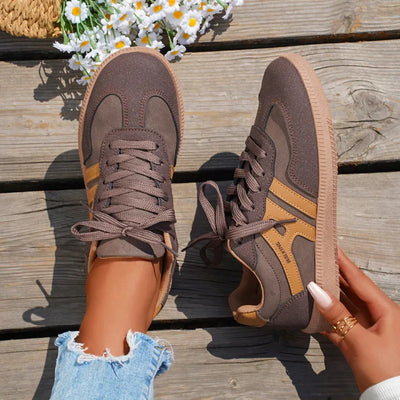 Clara™ – Zeitlose Orthopädische Sneaker