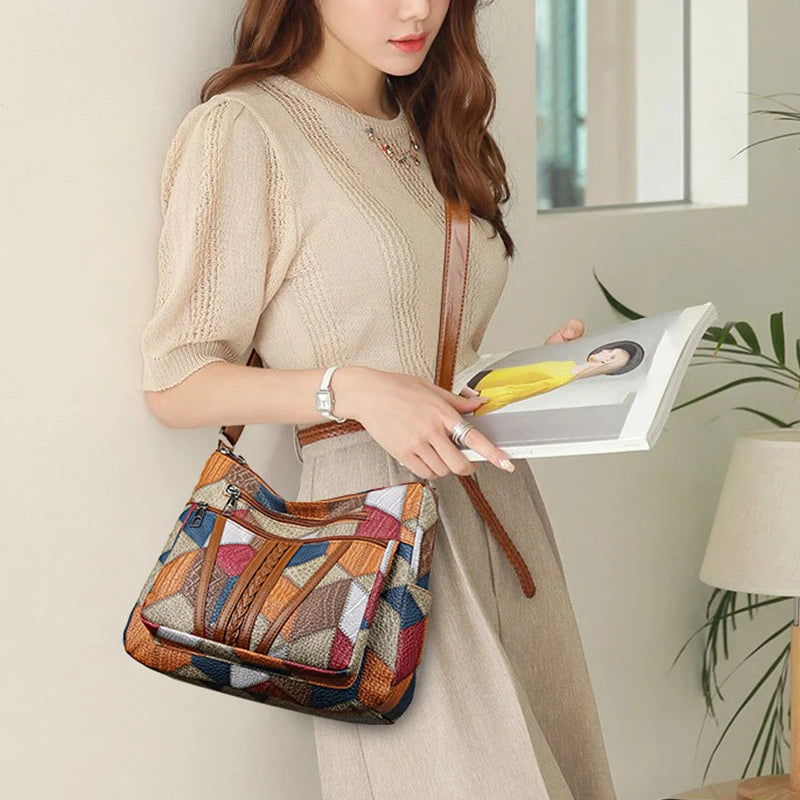 Kirsten™ – Geometrische Handtasche aus Veganem Leder
