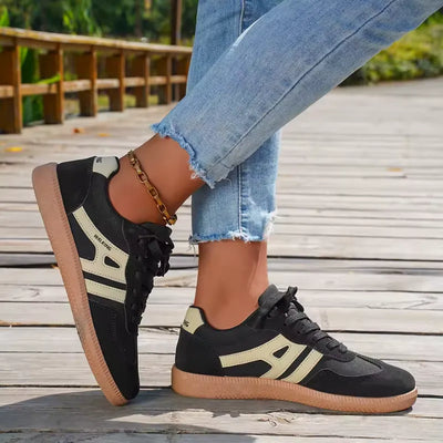 Clara™ – Zeitlose Orthopädische Sneaker