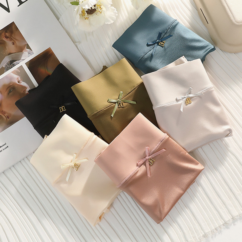 LunaSilk™ – Hygienische Antibakterielle Auslaufsichere Damen Unterwäsche