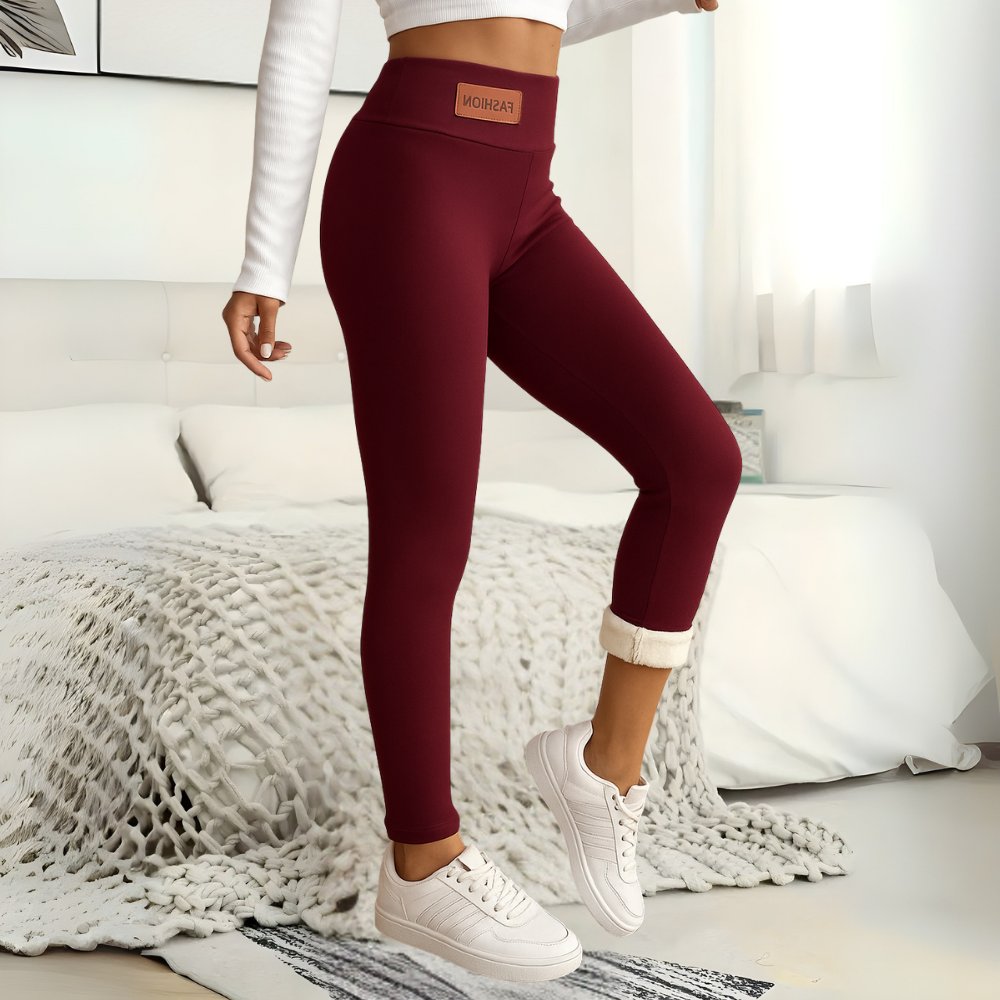 Adela™ – Leichte Thermo-Formhose für Damen