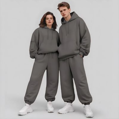 CalmDoze™ – Stilvolles Reise-Schlaf-Hoodie-Set