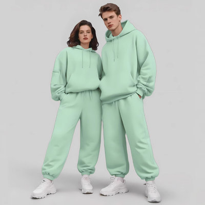 CalmDoze™ – Stilvolles Reise-Schlaf-Hoodie-Set