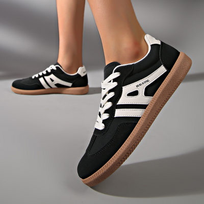 Clara™ – Zeitlose Orthopädische Sneaker