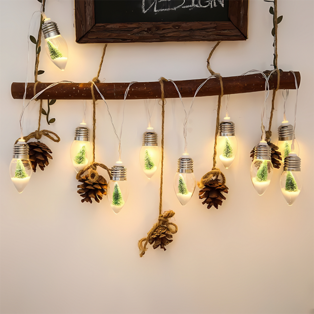 FrostGlow™ – LED Weihnachts-Lichterkette mit Schneeglühbirnen