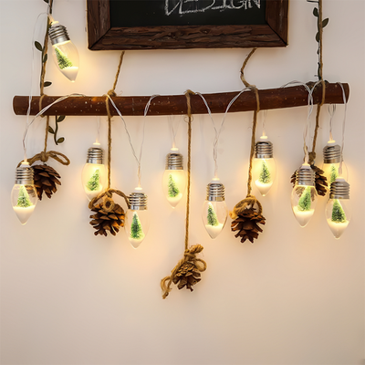 FrostGlow™ – LED Weihnachts-Lichterkette mit Schneeglühbirnen