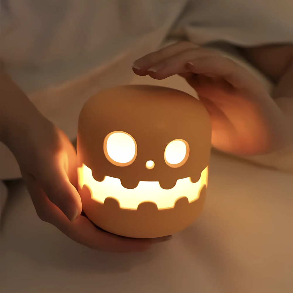 MysticGourd™ – Wiederaufladbare Lachende Kürbislaterne.