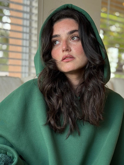 HearthHug™ – Weiche Kapuzendecke