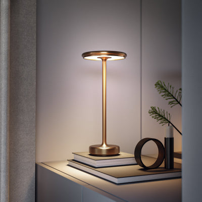 LumiNord™ – Moderne Tischleuchte mit Touch-Technologie