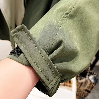 Aveline™ – Zeitloser Mittellanger Trenchcoat mit Kapuze
