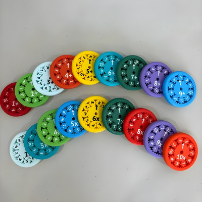 SpinSum™ – 9-teiliges Mathe Fidget Spinner Set
