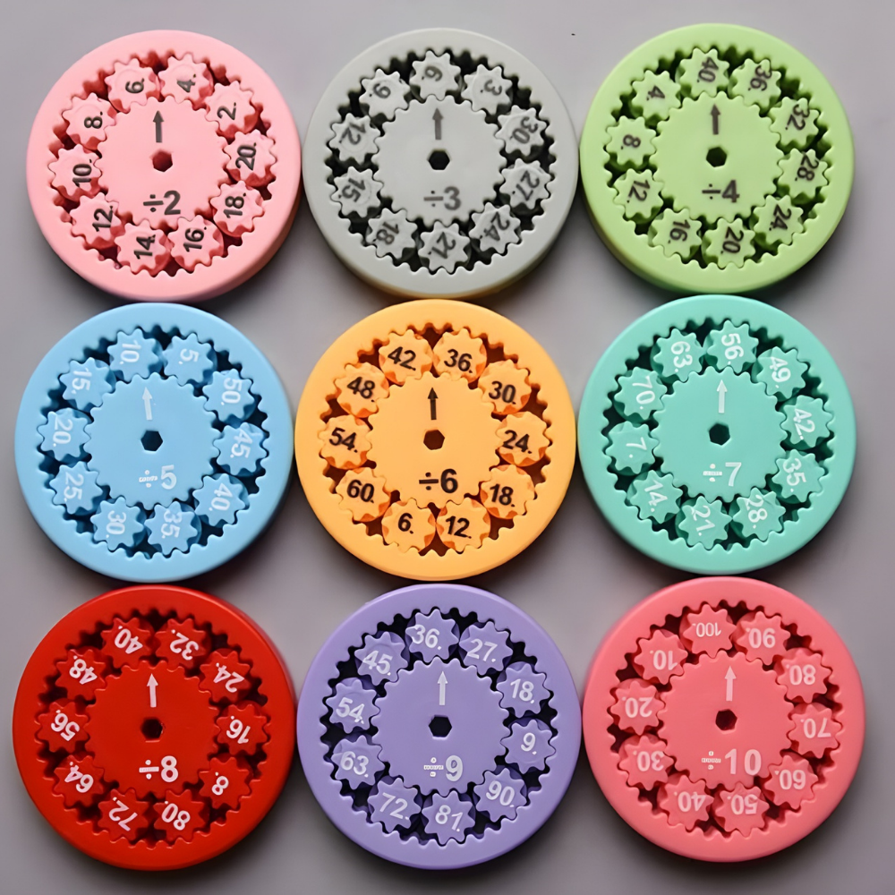SpinSum™ – 9-teiliges Mathe Fidget Spinner Set