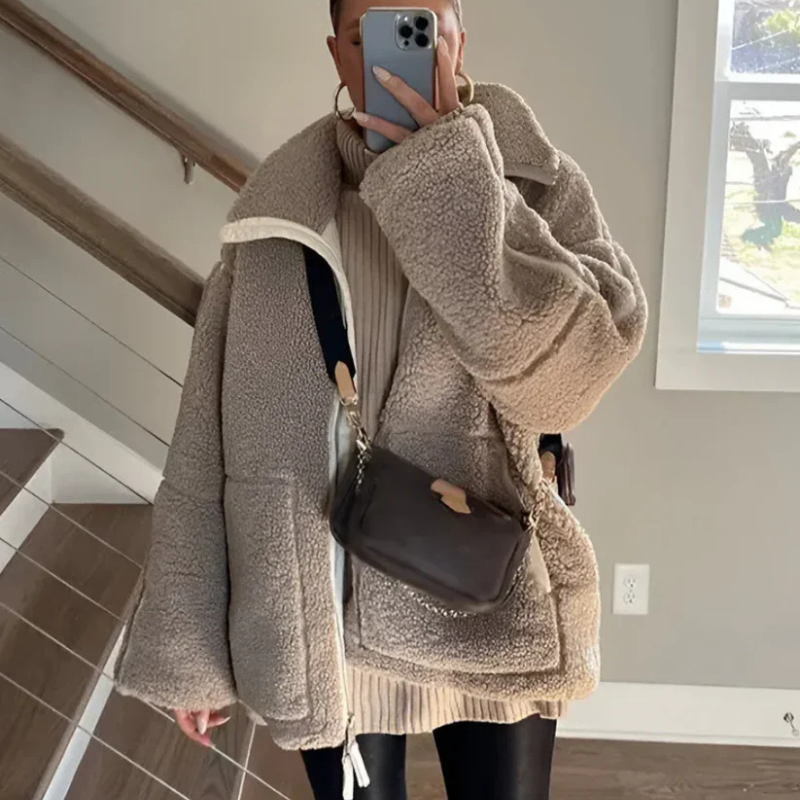 Ninna™ – Damen Cozy Chic Plüschjacke