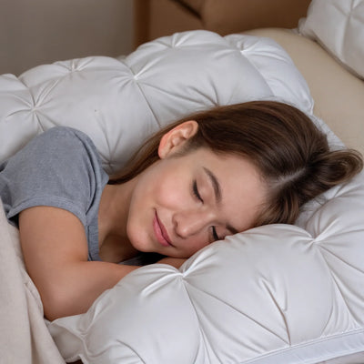 CloudRest™ – Premium Ergonomisches Schlafkissen