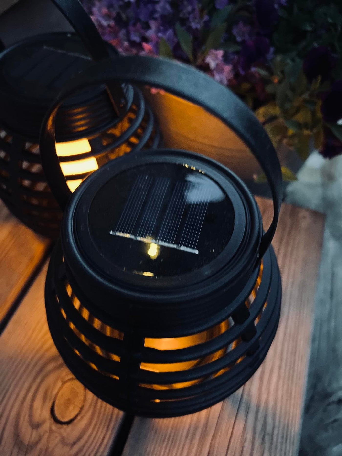 Lucent™ – Elegante Solarlaterne für den Außenbereich