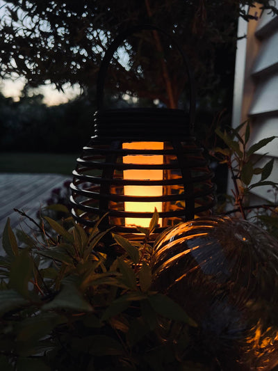 Lucent™ – Elegante Solarlaterne für den Außenbereich
