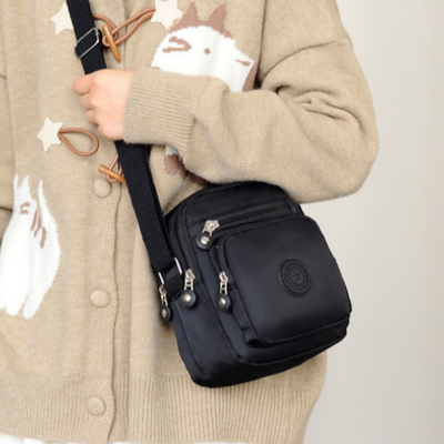 CarrySmart™ – Leichte Mehrfachfach-Tasche