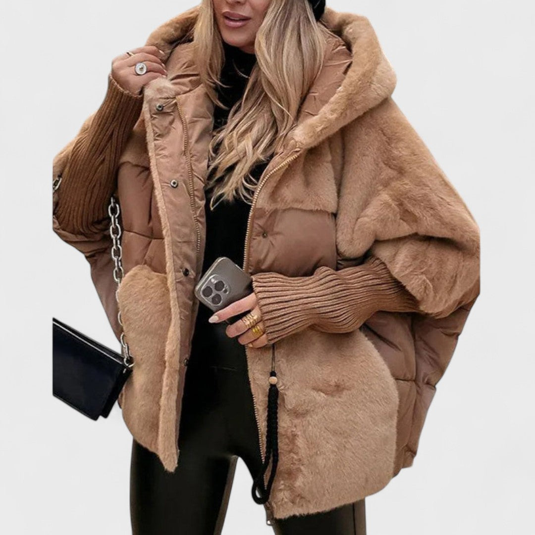 Sabine™ – Weiche Damen Daunenjacke mit Kapuze